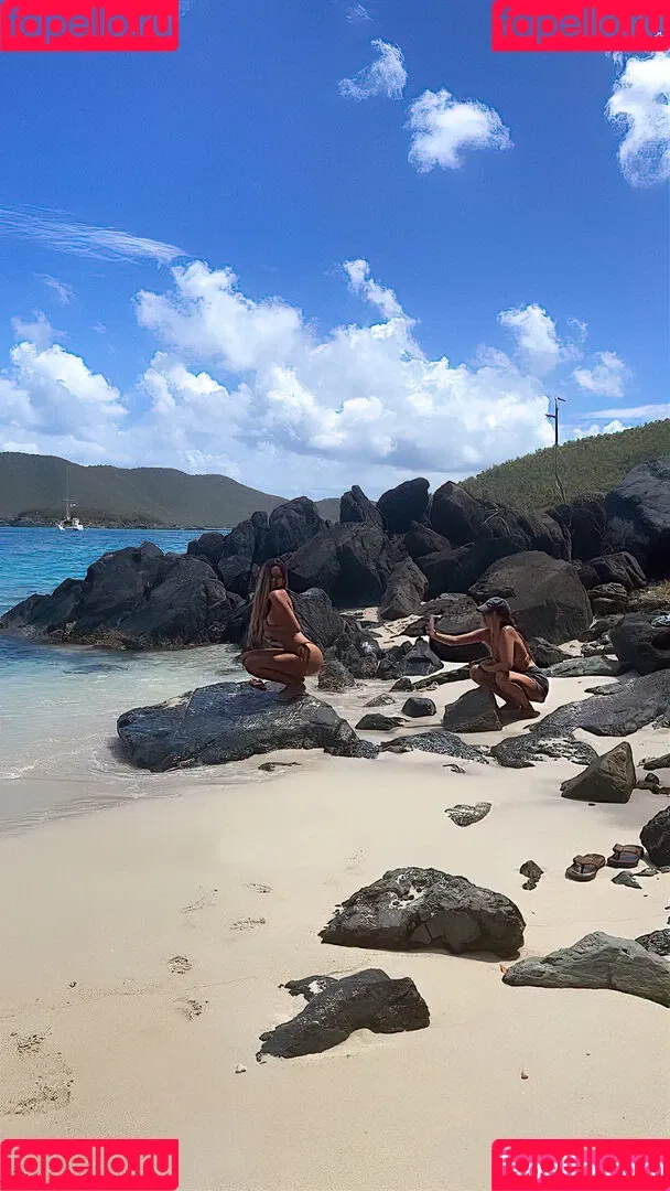 Abby Busick / abby.xo / abbybusick Onlyfans Photo Gallery 