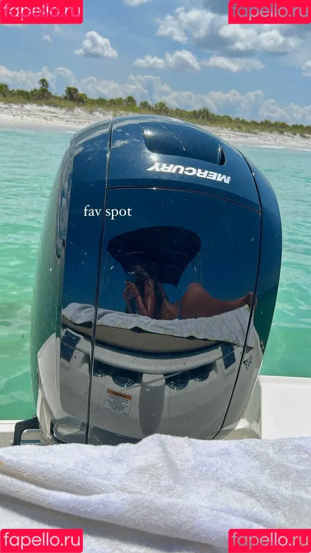 Abby Busick / abby.xo / abbybusick Onlyfans Photo Gallery 