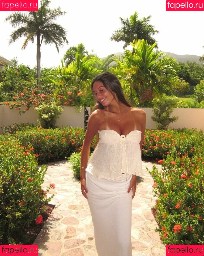 Abby Busick / abby.xo / abbybusick Onlyfans Photo Gallery 