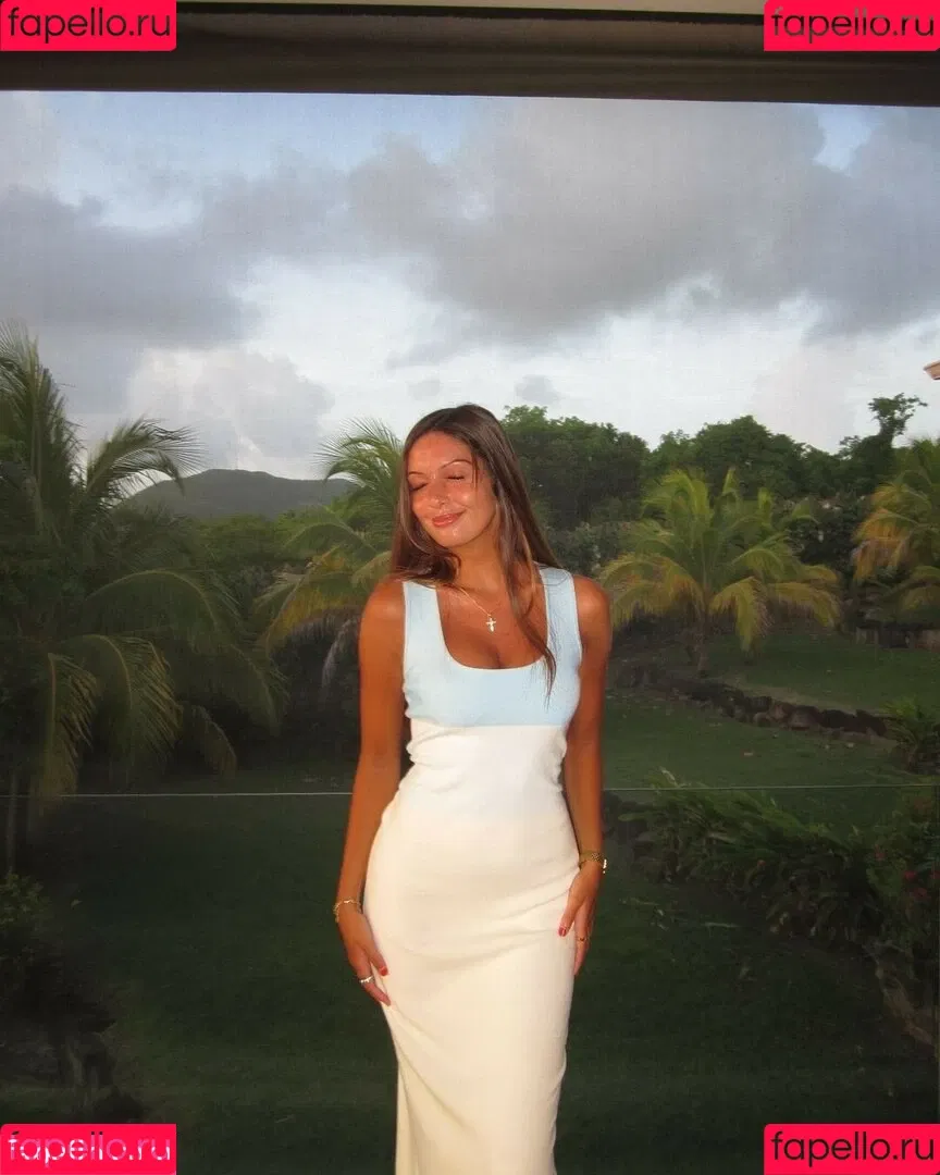 Abby Busick / abby.xo / abbybusick Onlyfans Photo Gallery 