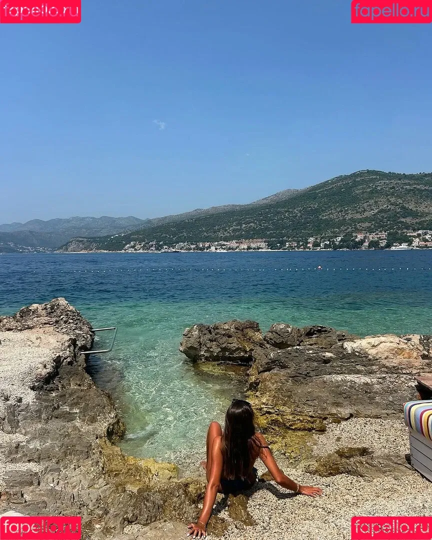 Abby Busick / abby.xo / abbybusick Onlyfans Photo Gallery 