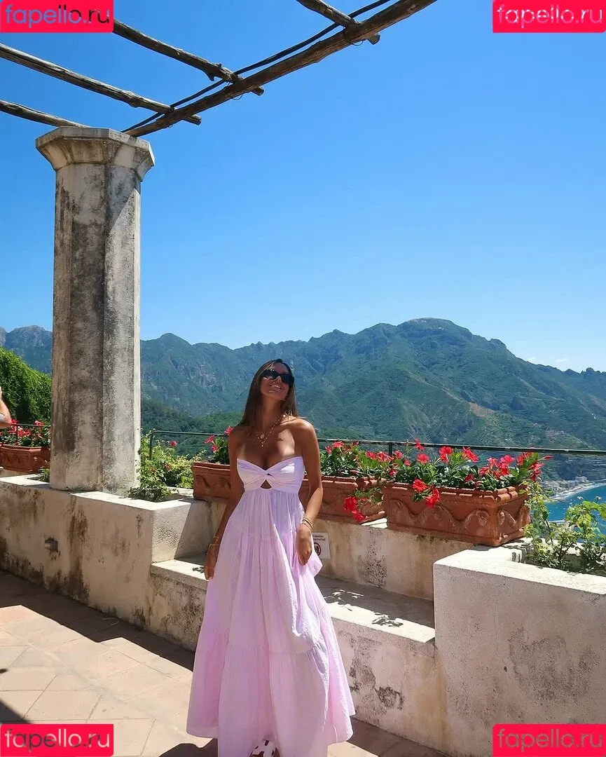 Abby Busick / abby.xo / abbybusick Onlyfans Photo Gallery 