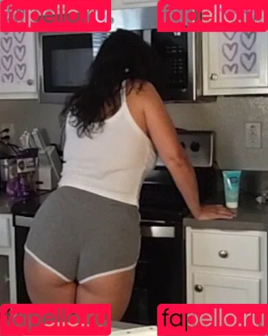 Pinksaltmoon / lunalyrik / pinksaltmoon2 / pinksaltmoonof Onlyfans Photo Gallery 