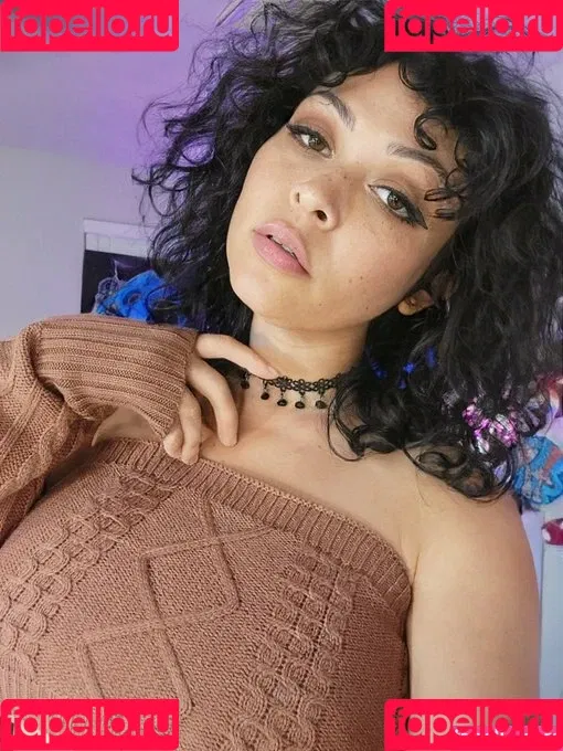 Pinksaltmoon / lunalyrik / pinksaltmoon2 / pinksaltmoonof Onlyfans Photo Gallery 