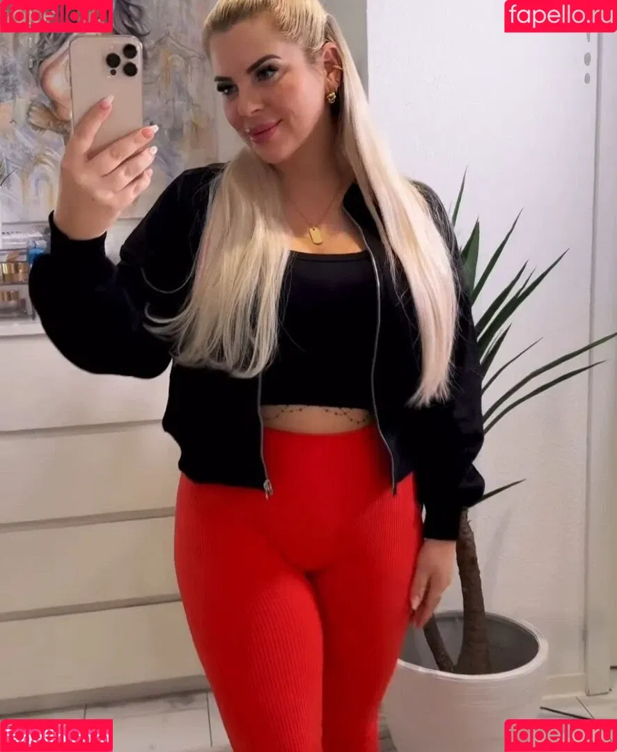 Jenny Frankhauser / jenny_frankhauser Onlyfans Photo Gallery 