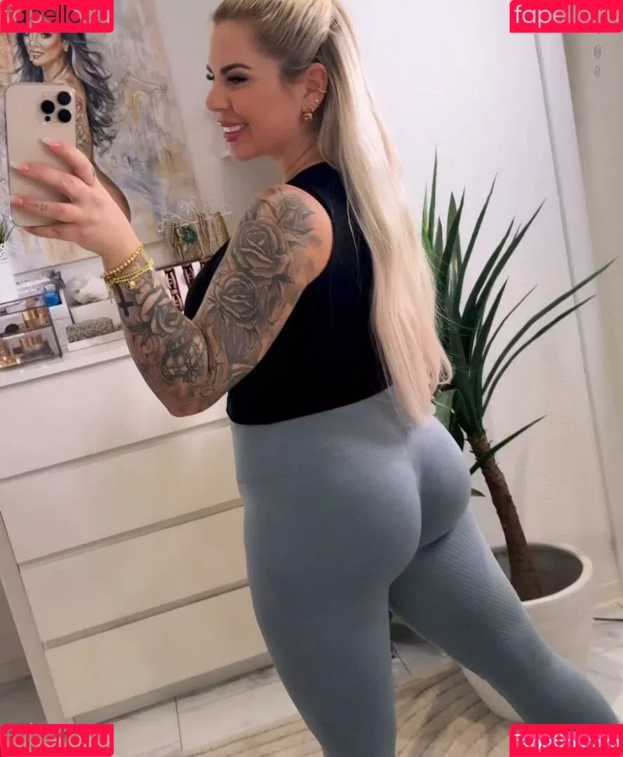 Jenny Frankhauser / jenny_frankhauser Onlyfans Photo Gallery 