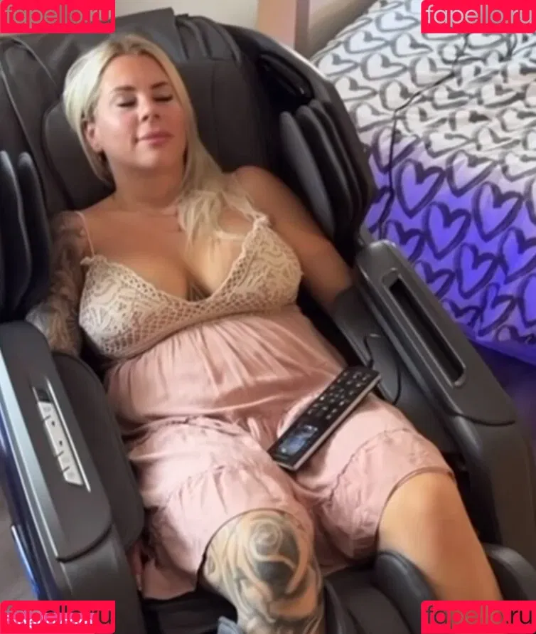 Jenny Frankhauser / jenny_frankhauser Onlyfans Photo Gallery 