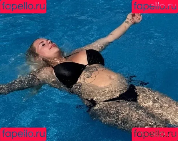 Jenny Frankhauser / jenny_frankhauser Onlyfans Photo Gallery 