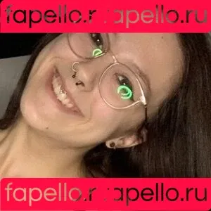 y0urd3vil_666 / yougotcarried Onlyfans Photo Gallery 