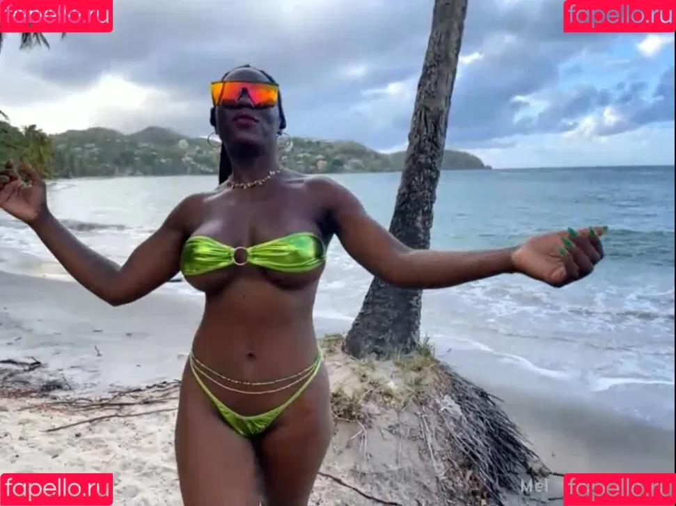 GD Films / GD_films / Mel / ml_chocolate Onlyfans Photo Gallery 