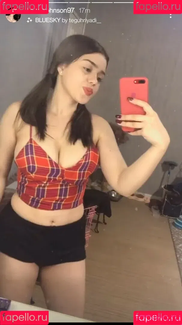 Karina Johnson / karinajohnson97 Onlyfans Photo Gallery 