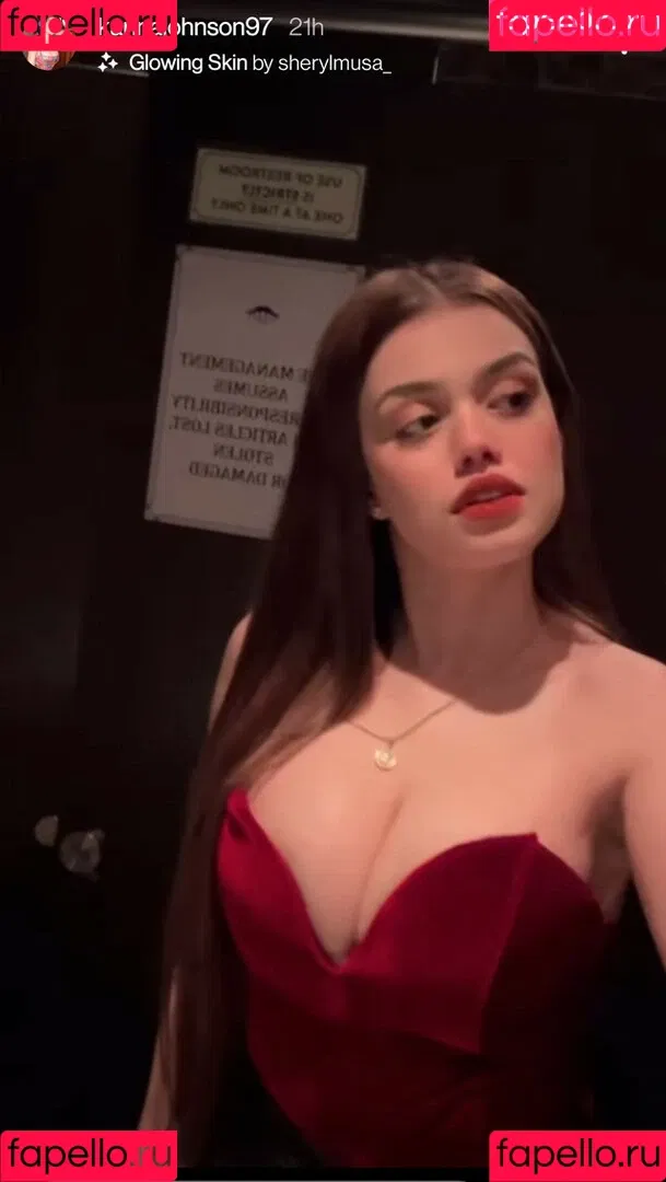 Karina Johnson / karinajohnson97 Onlyfans Photo Gallery 