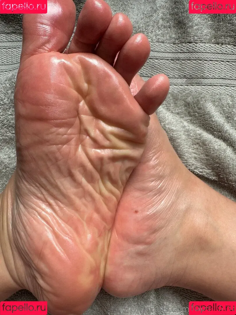 joy.fullfeet / joyfullfeet Onlyfans Photo Gallery 