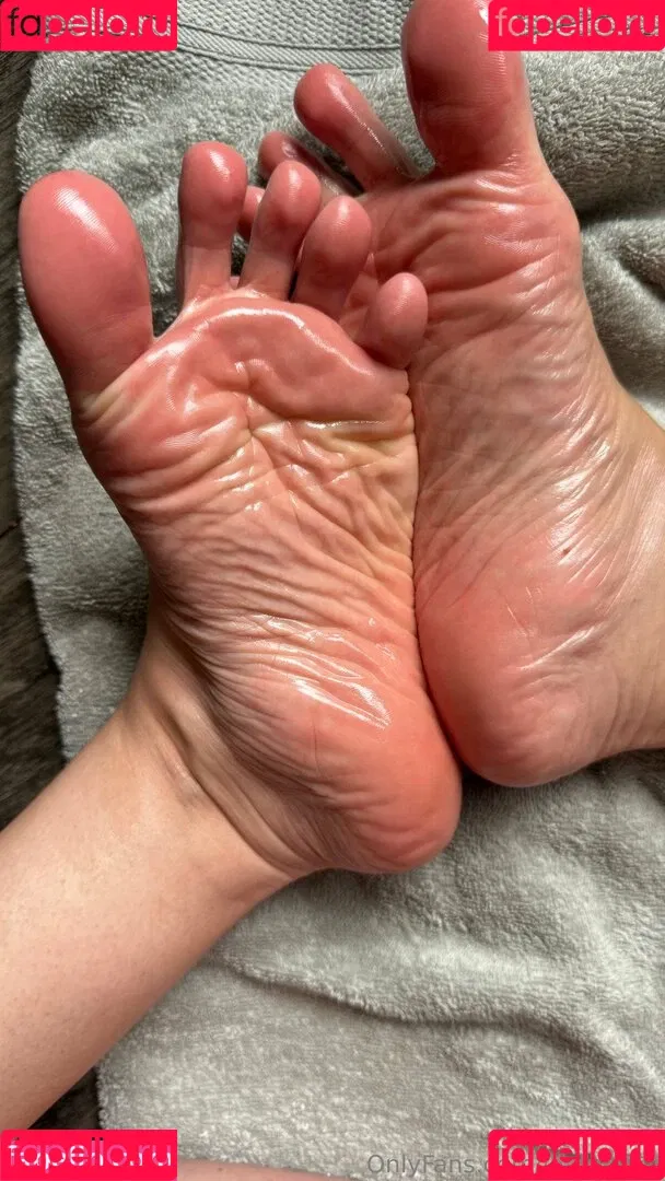 joy.fullfeet / joyfullfeet Onlyfans Photo Gallery 