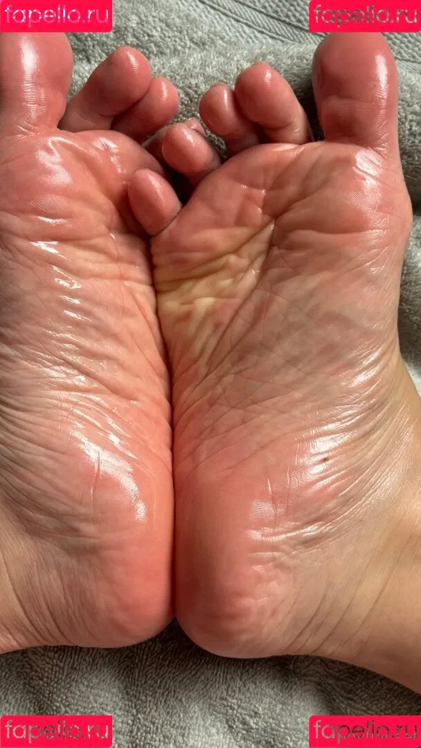 joy.fullfeet / joyfullfeet Onlyfans Photo Gallery 