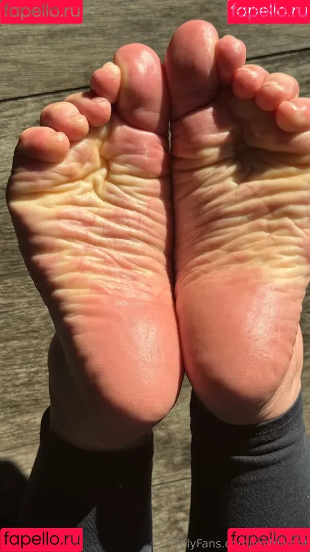 joy.fullfeet / joyfullfeet Onlyfans Photo Gallery 