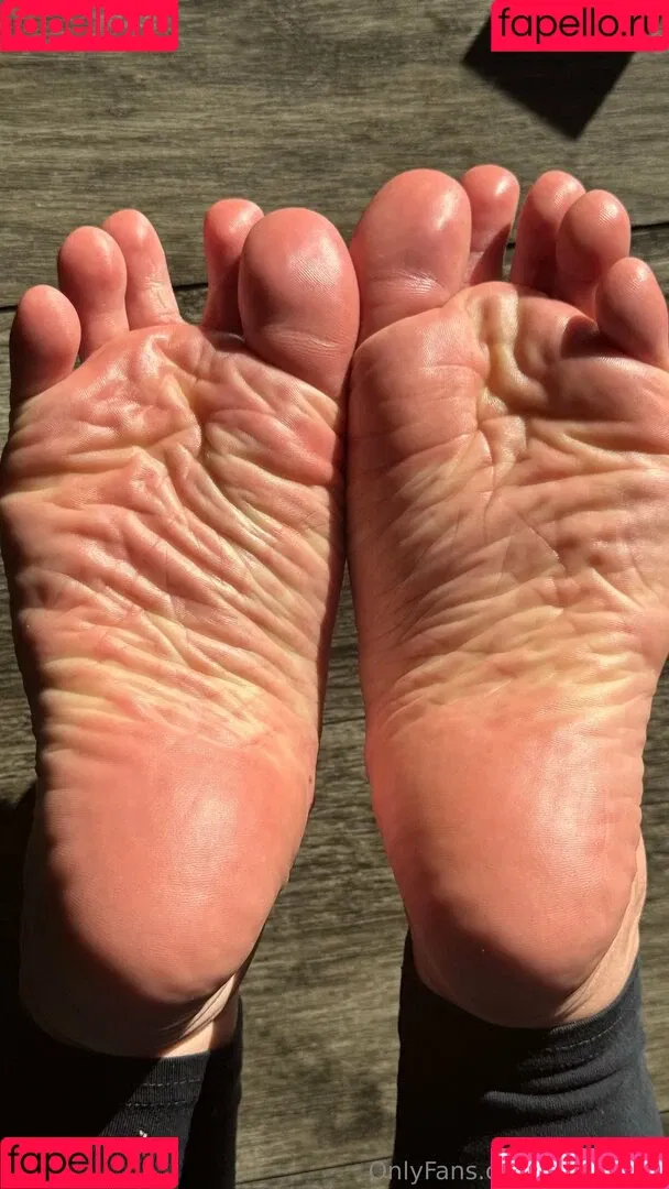 joy.fullfeet / joyfullfeet Onlyfans Photo Gallery 
