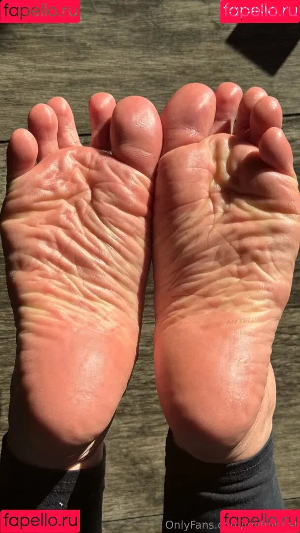 joy.fullfeet / joyfullfeet Onlyfans Photo Gallery 