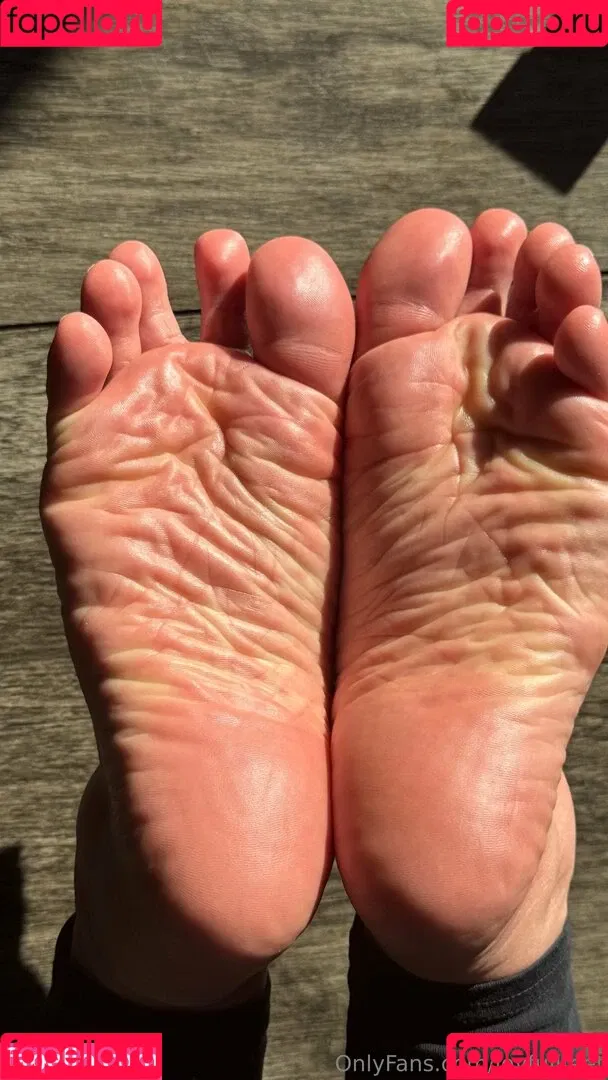 joy.fullfeet / joyfullfeet Onlyfans Photo Gallery 