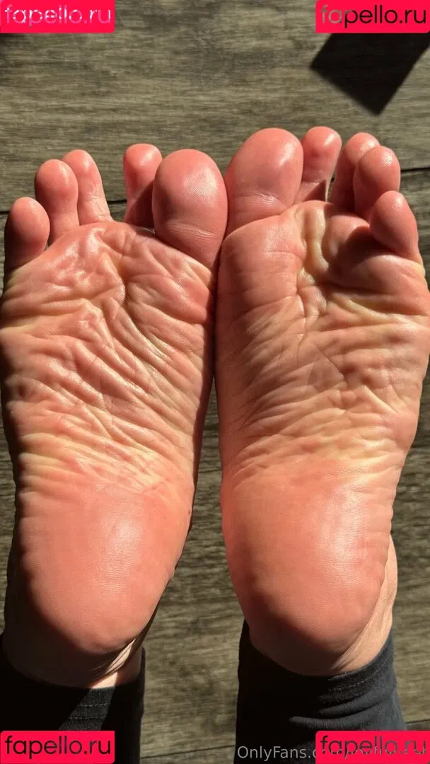 joy.fullfeet / joyfullfeet Onlyfans Photo Gallery 