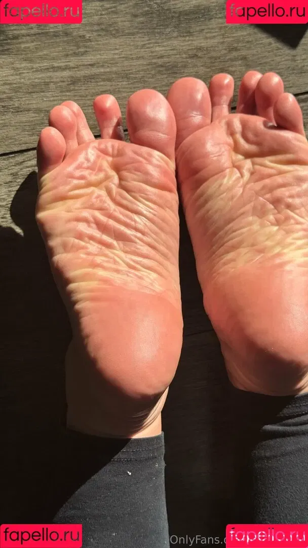 joy.fullfeet / joyfullfeet Onlyfans Photo Gallery 