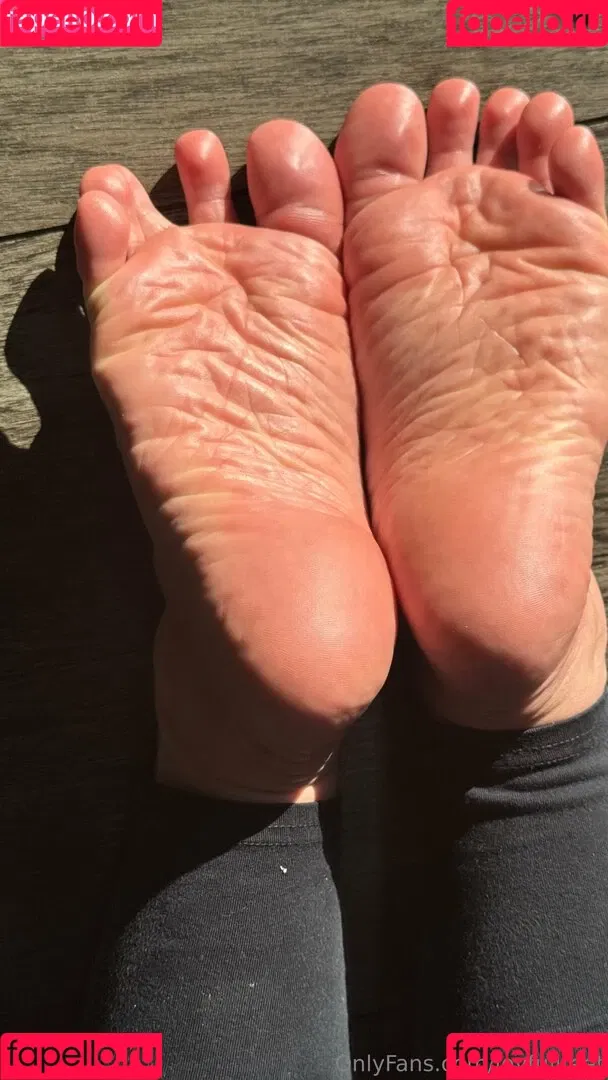 joy.fullfeet / joyfullfeet Onlyfans Photo Gallery 