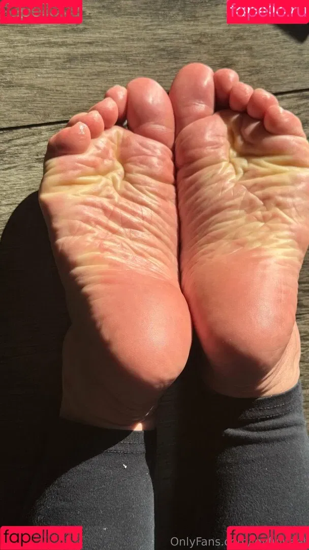 joy.fullfeet / joyfullfeet Onlyfans Photo Gallery 