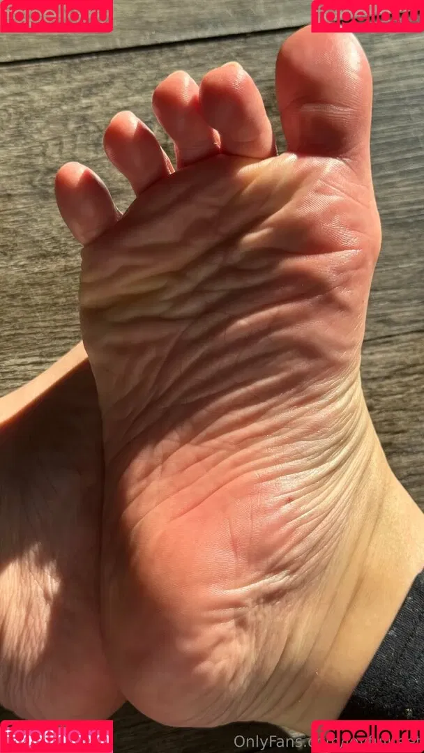 joy.fullfeet / joyfullfeet Onlyfans Photo Gallery 