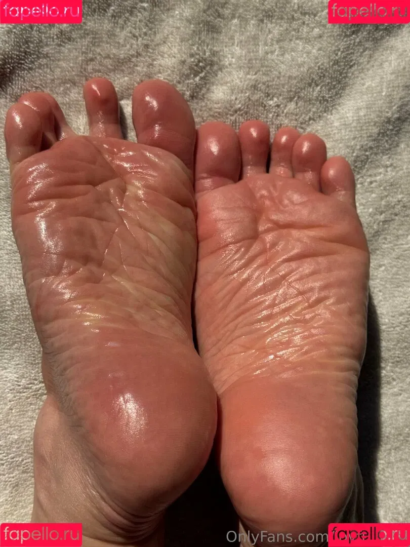 joy.fullfeet / joyfullfeet Onlyfans Photo Gallery 