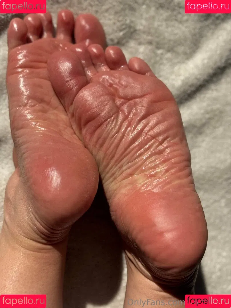 joy.fullfeet / joyfullfeet Onlyfans Photo Gallery 