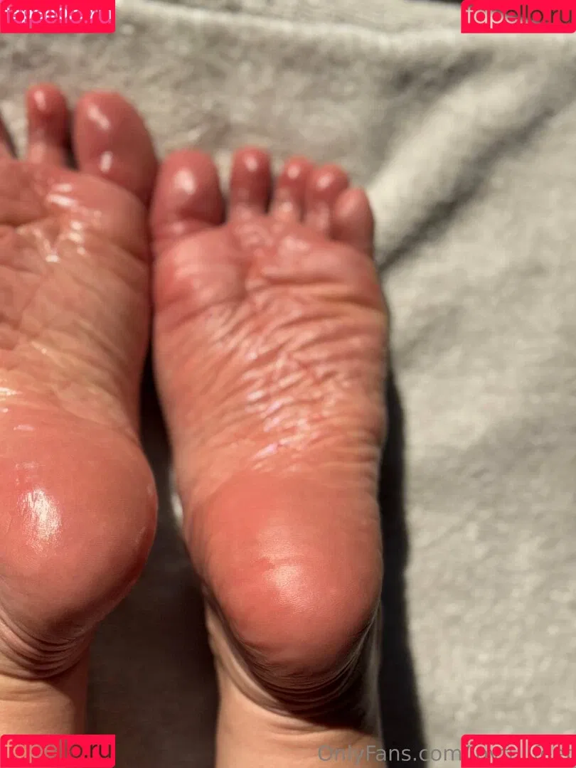 joy.fullfeet / joyfullfeet Onlyfans Photo Gallery 