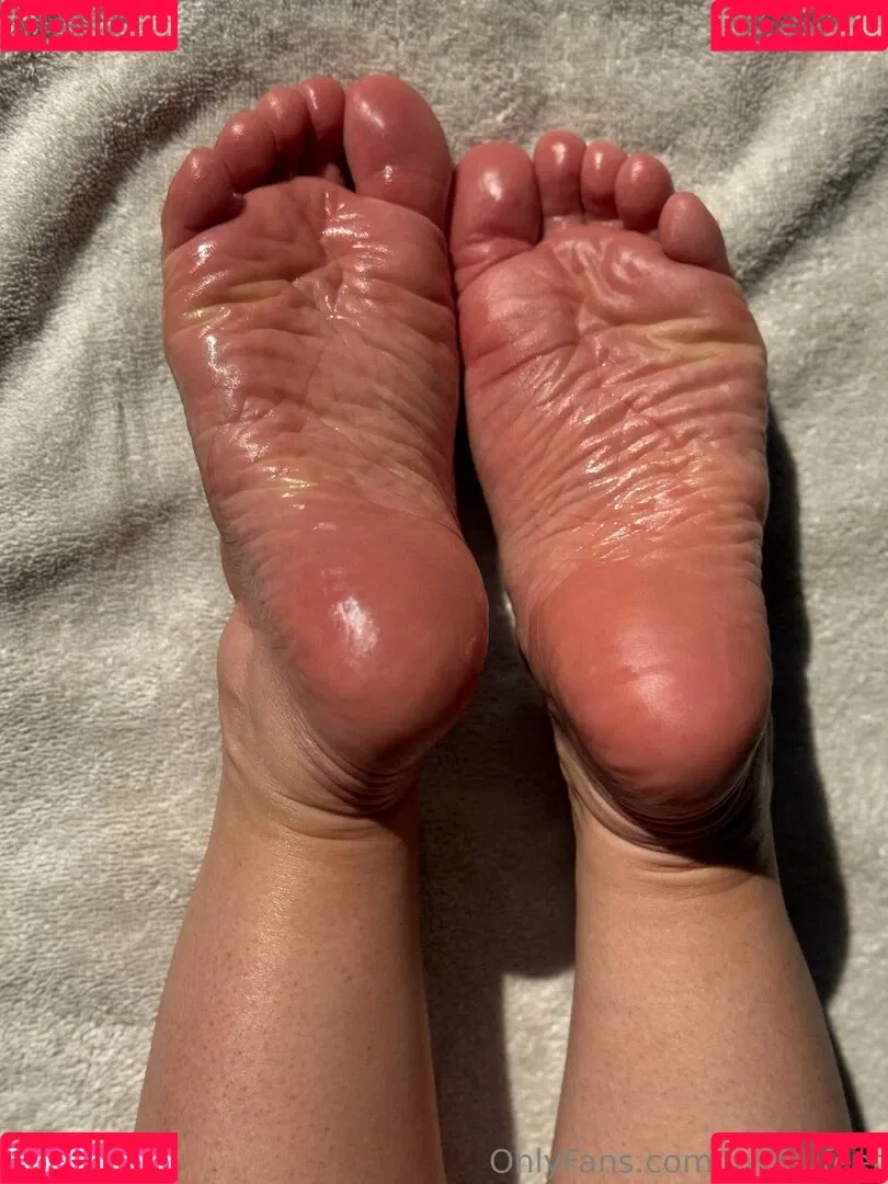 joy.fullfeet / joyfullfeet Onlyfans Photo Gallery 