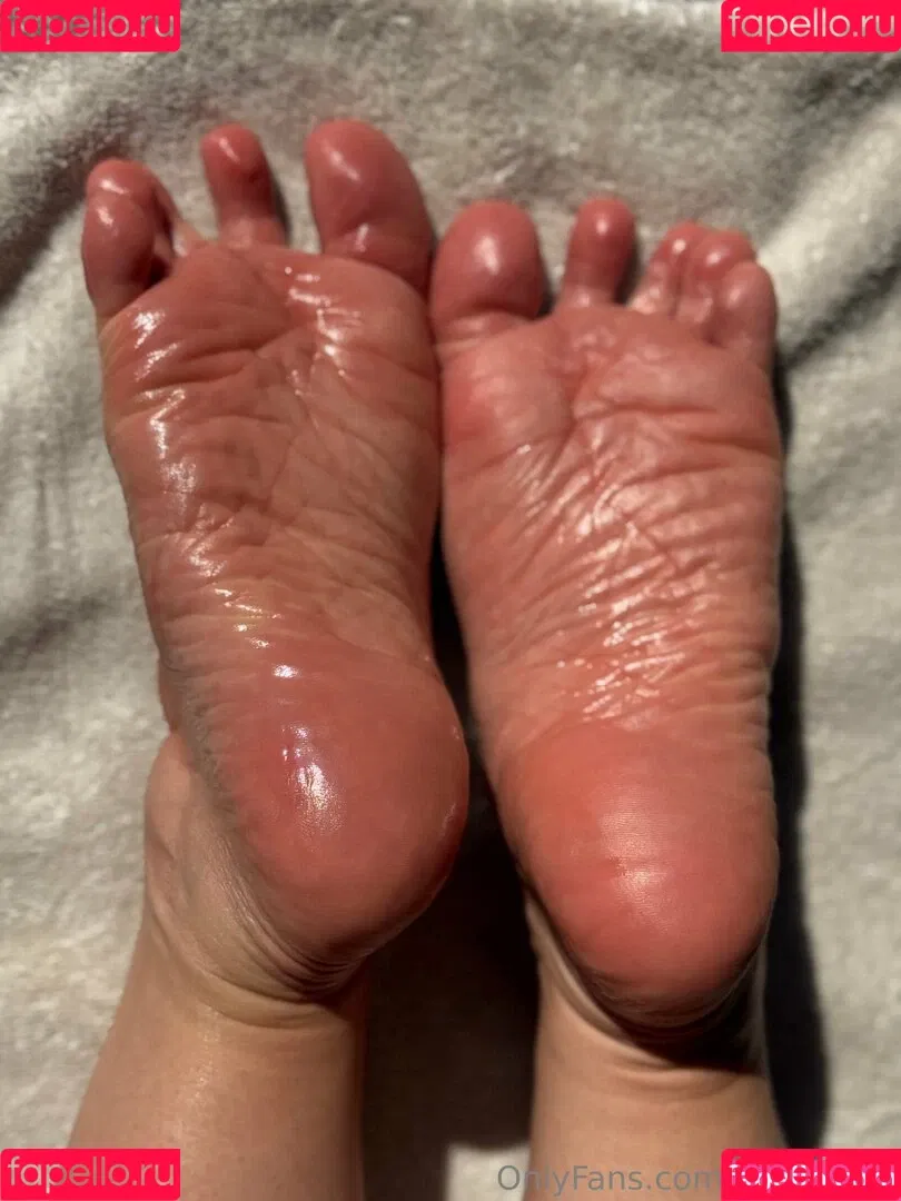 joy.fullfeet / joyfullfeet Onlyfans Photo Gallery 