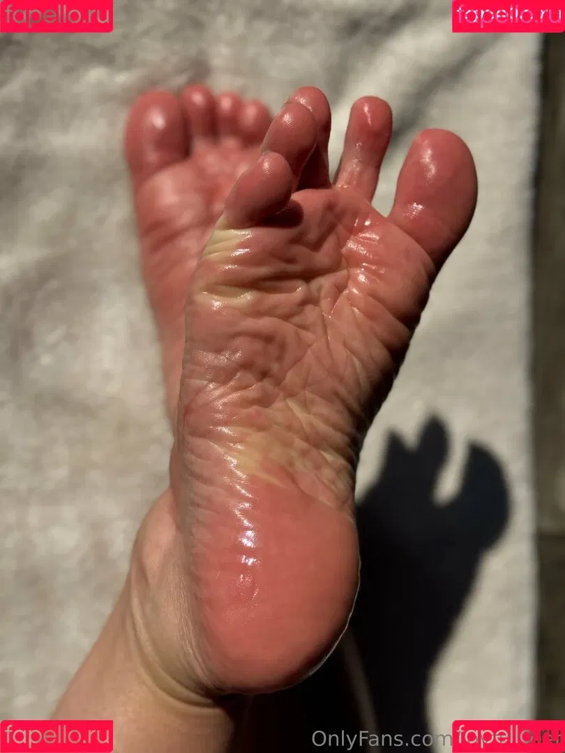 joy.fullfeet / joyfullfeet Onlyfans Photo Gallery 