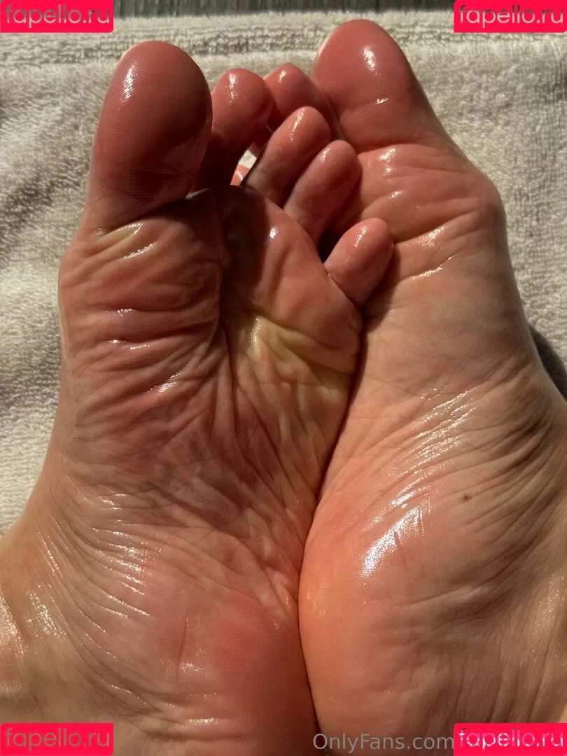 joy.fullfeet / joyfullfeet Onlyfans Photo Gallery 