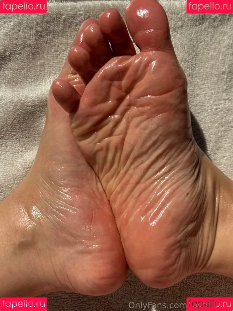 joy.fullfeet / joyfullfeet Onlyfans Photo Gallery 
