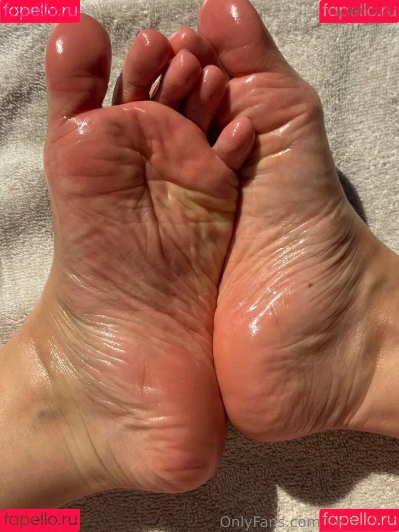 joy.fullfeet / joyfullfeet Onlyfans Photo Gallery 