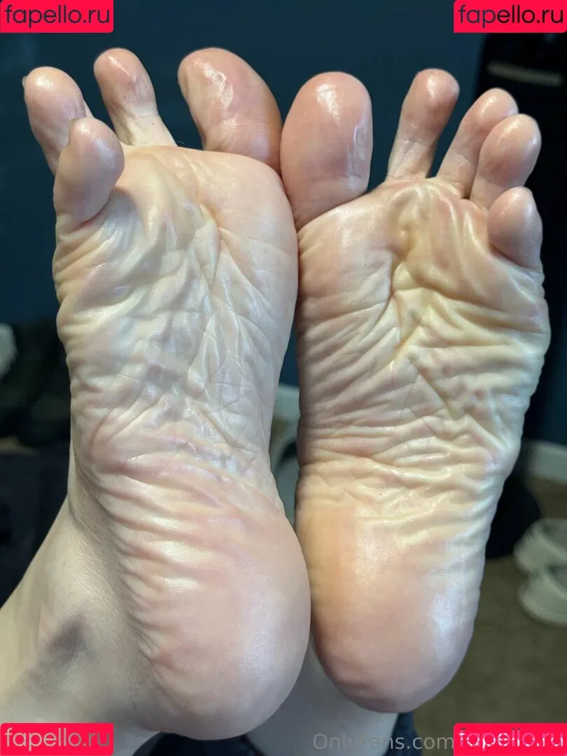 joy.fullfeet / joyfullfeet Onlyfans Photo Gallery 