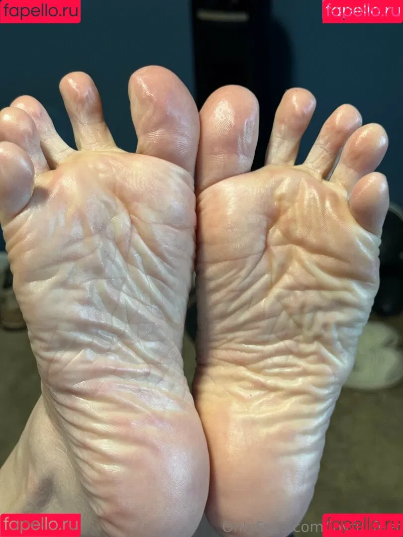 joy.fullfeet / joyfullfeet Onlyfans Photo Gallery 