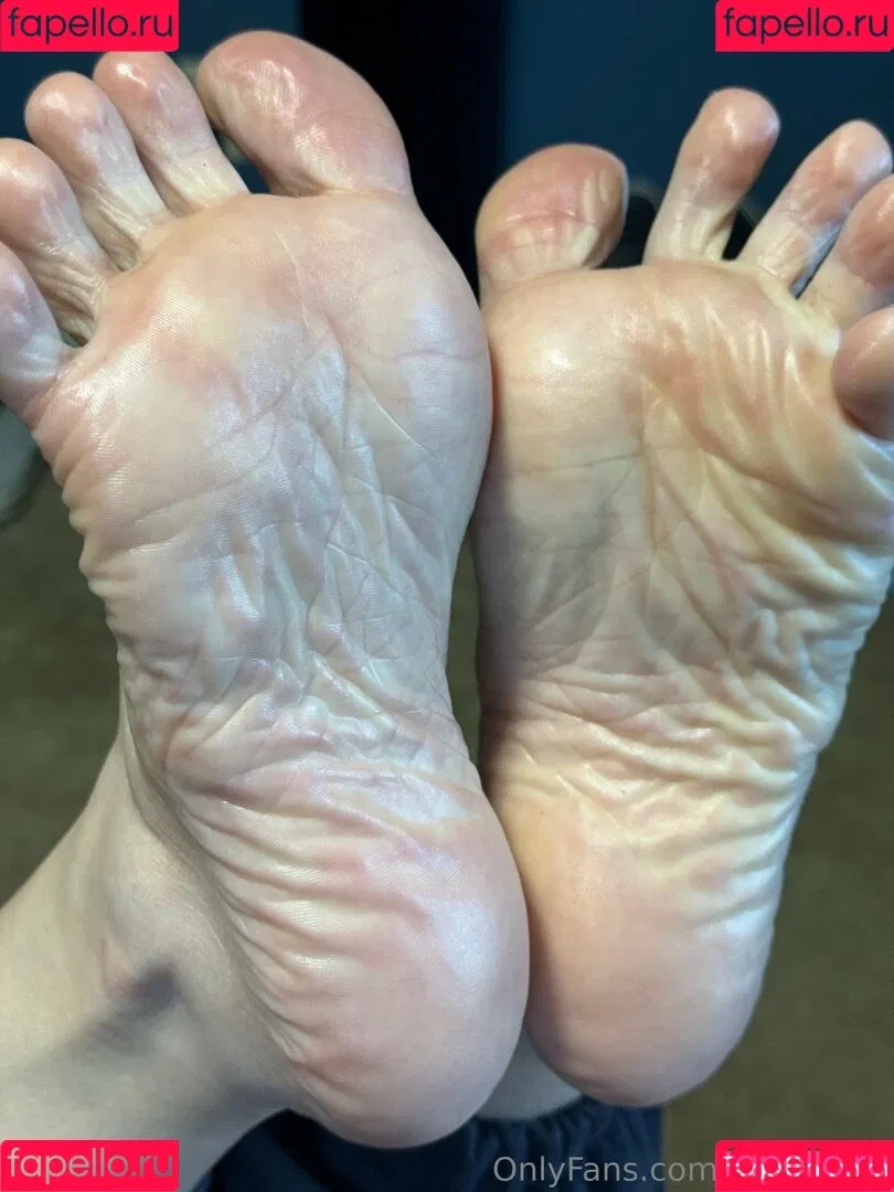 joy.fullfeet / joyfullfeet Onlyfans Photo Gallery 