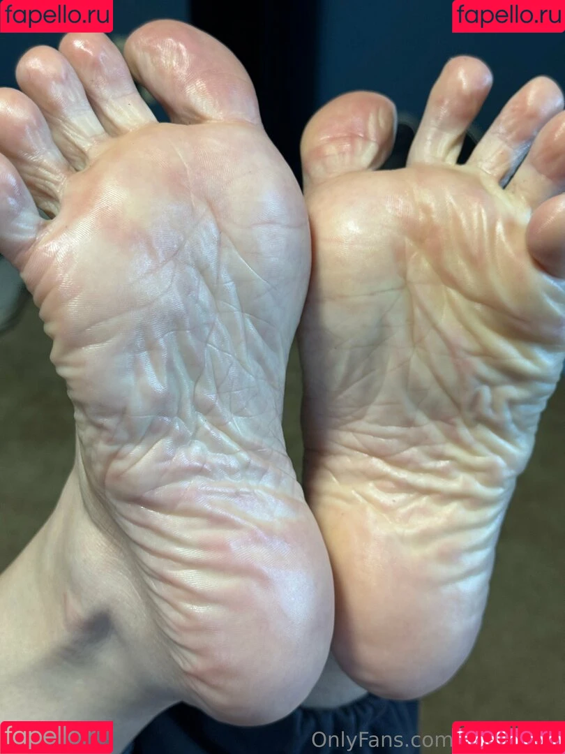 joy.fullfeet / joyfullfeet Onlyfans Photo Gallery 