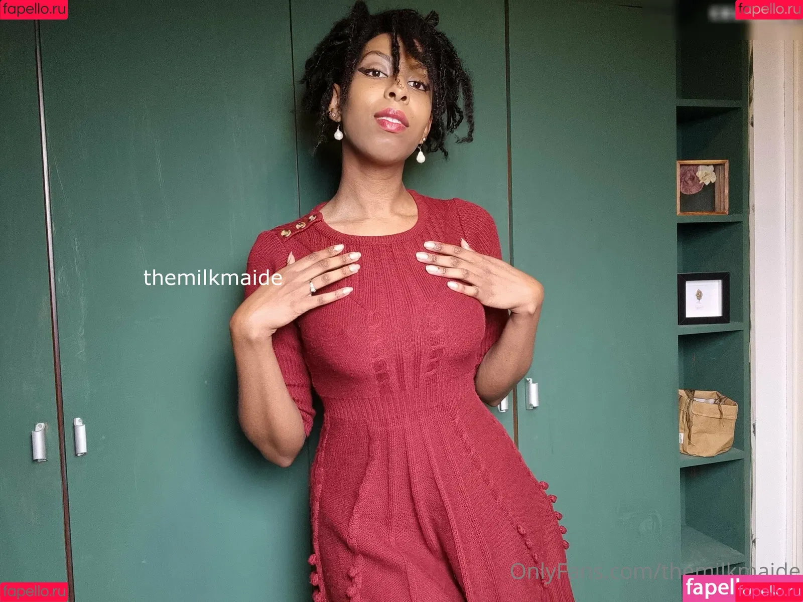 Themilkmaide / ilovelivieburke Onlyfans Photo Gallery 