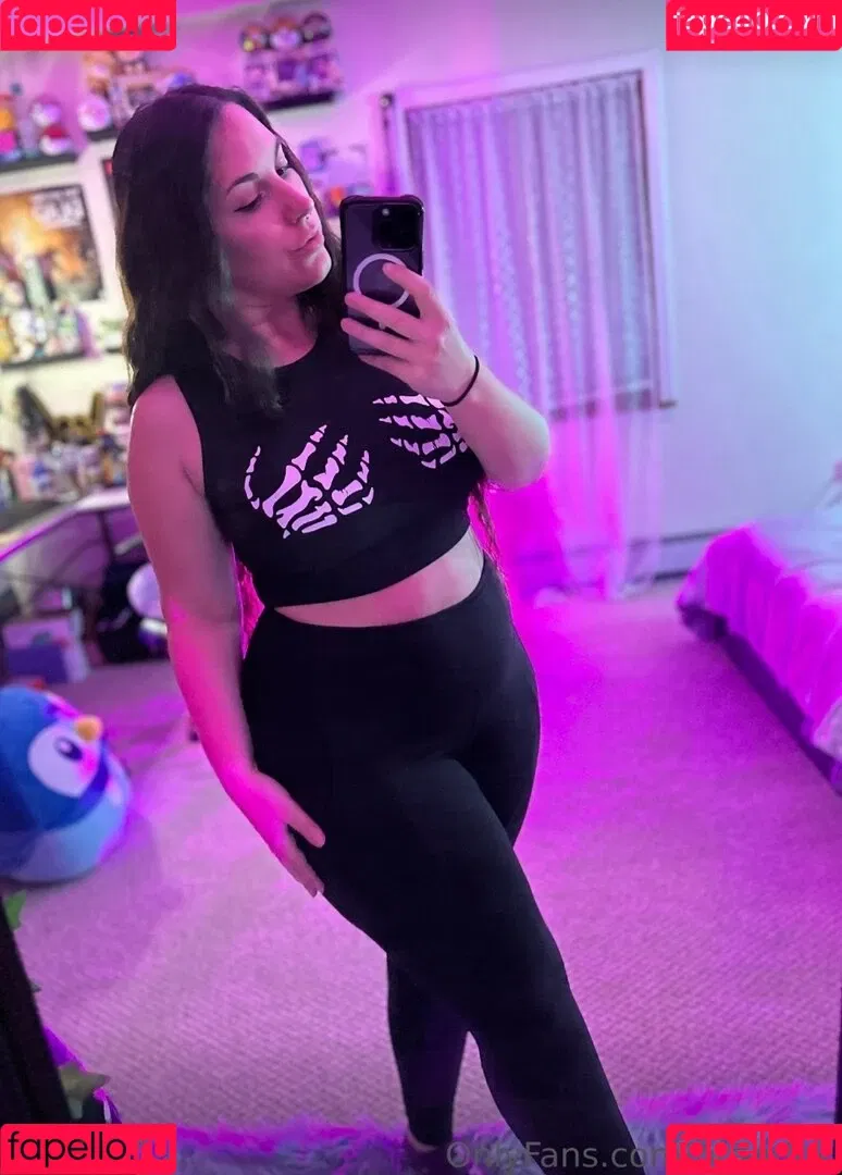 brandoki / the_absyrd Onlyfans Photo Gallery 