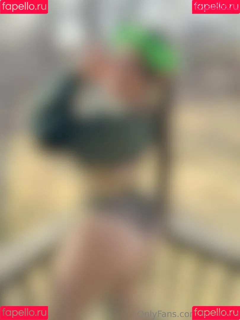 brandoki / the_absyrd Onlyfans Photo Gallery 