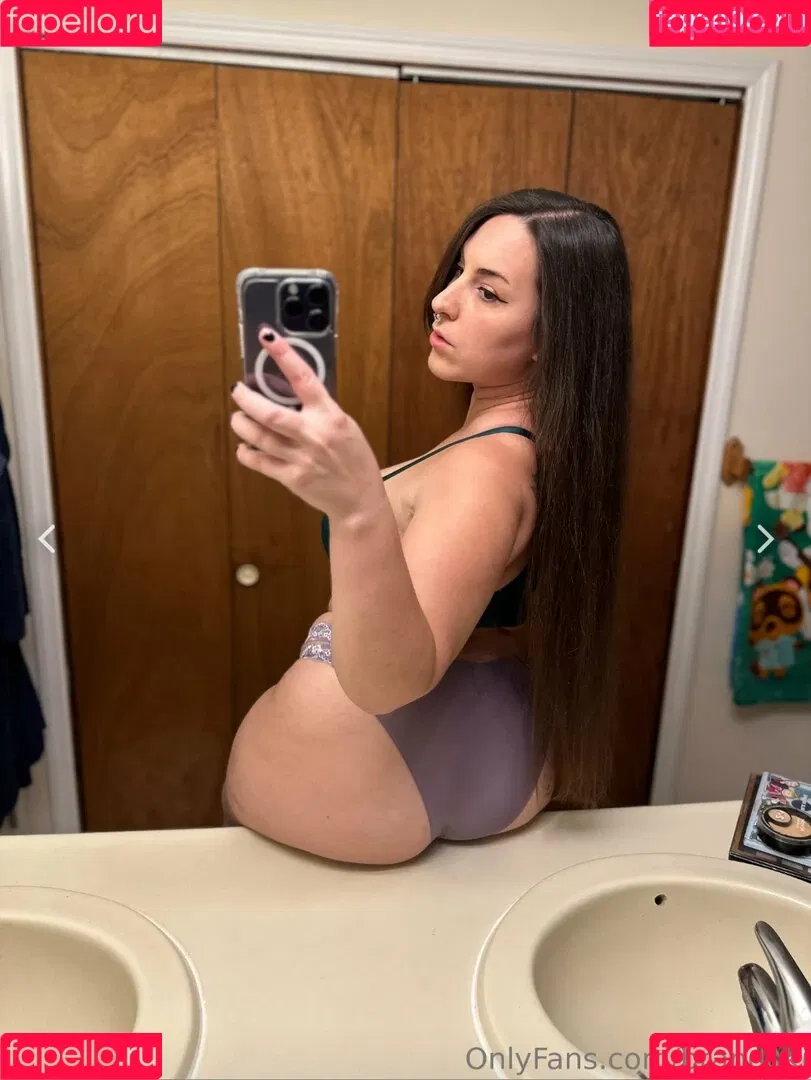 brandoki / the_absyrd Onlyfans Photo Gallery 