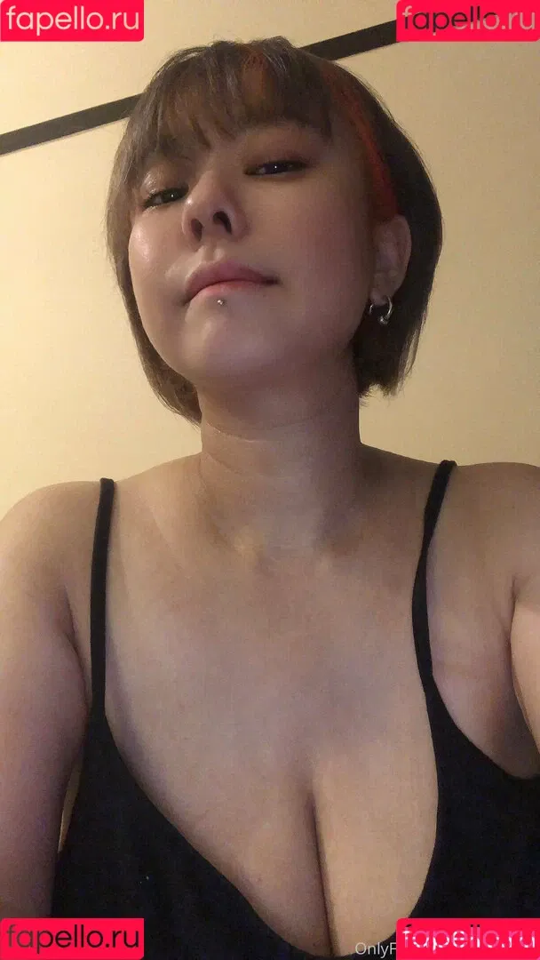 P-chan / Pchan666 / pchan030 Onlyfans Photo Gallery 