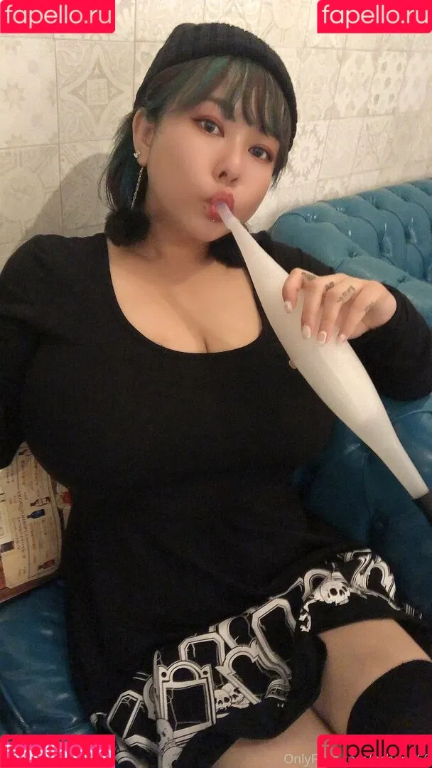 P-chan / Pchan666 / pchan030 Onlyfans Photo Gallery 