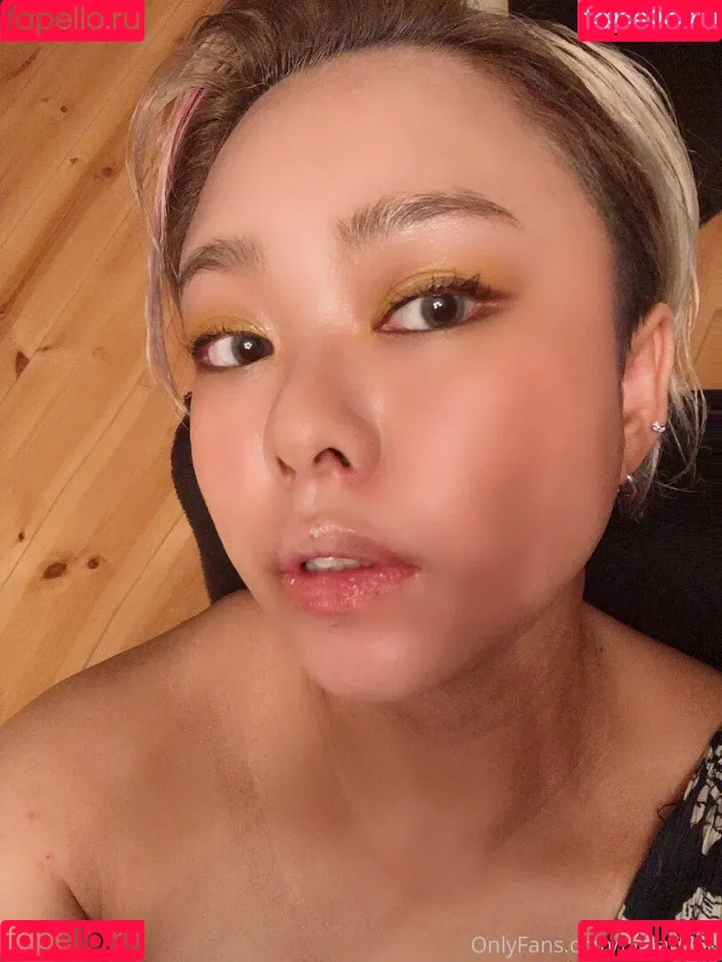 P-chan / Pchan666 / pchan030 Onlyfans Photo Gallery 