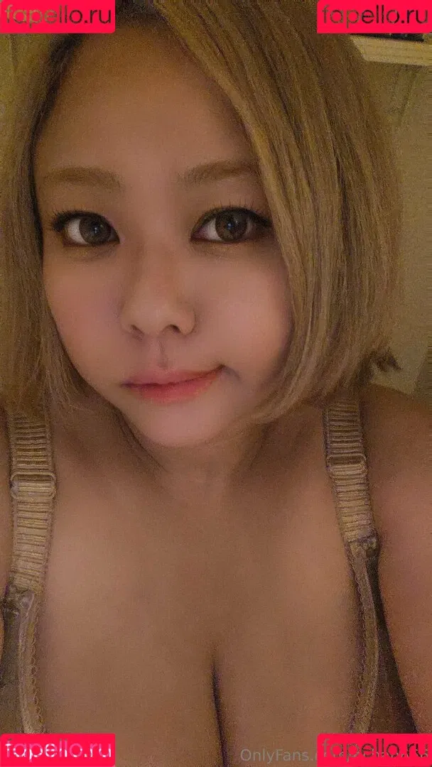 P-chan / Pchan666 / pchan030 Onlyfans Photo Gallery 