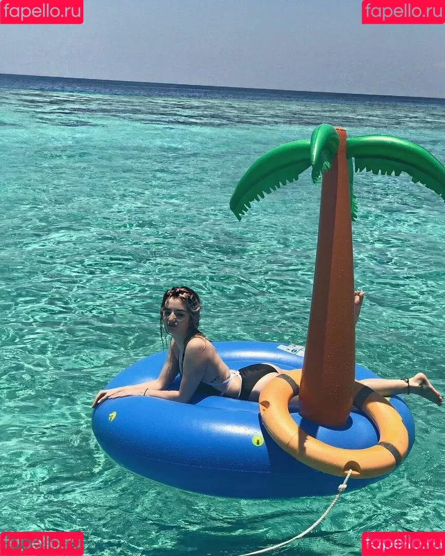 Jodie Calussi / jodiecalussi Onlyfans Photo Gallery 